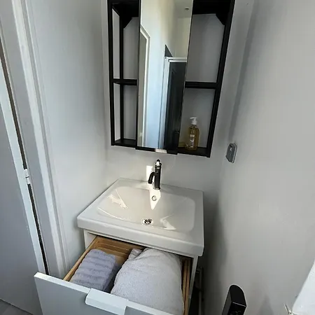 Διαμέρισμα Centre *